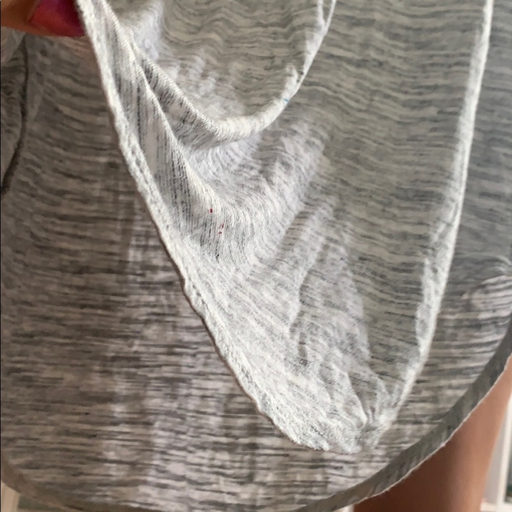 Tank top - Picture 2 of 3
